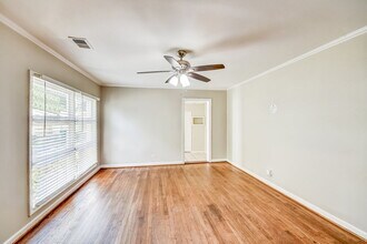 937 9th Ave in Pleasant Grove, AL - Building Photo - Building Photo