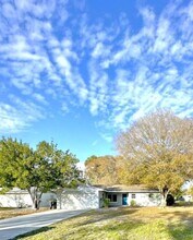 2565 Granada Cir W in St. Petersburg, FL - Building Photo - Building Photo