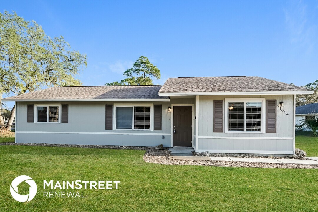 21024 Keeler Ave in Port Charlotte, FL - Building Photo