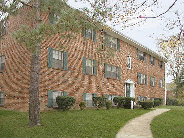 Stonehurst Garden in Newport, DE - Foto de edificio - Building Photo