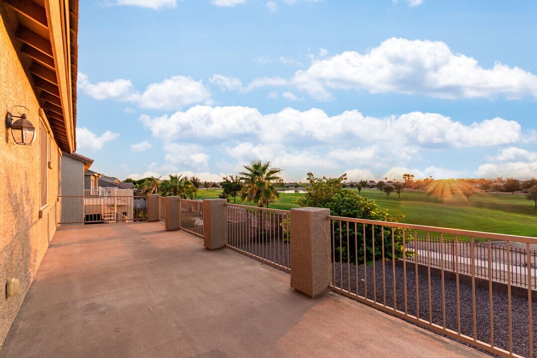 6820 S Birdie Way in Gilbert, AZ - Building Photo