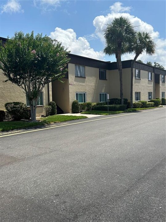 645 N Keene Rd in Clearwater, FL - Building Photo