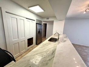 3930 S Roosevelt Blvd, Unit Unit N204 in Key West, FL - Building Photo - Building Photo