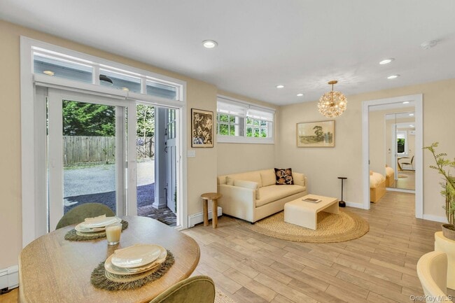 property at 14 Crossman Pl