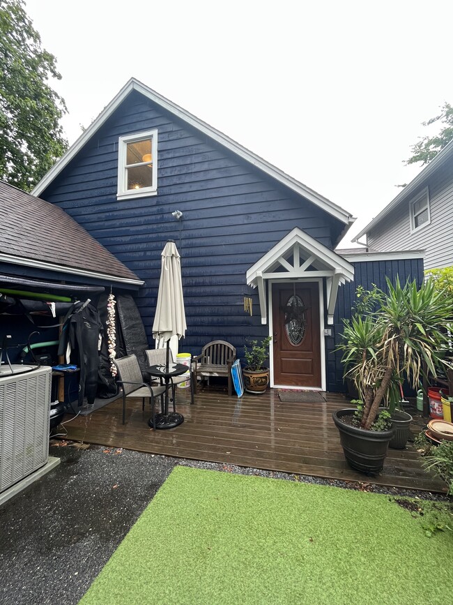 6 Laurel Ave Rentals in Northport, NY