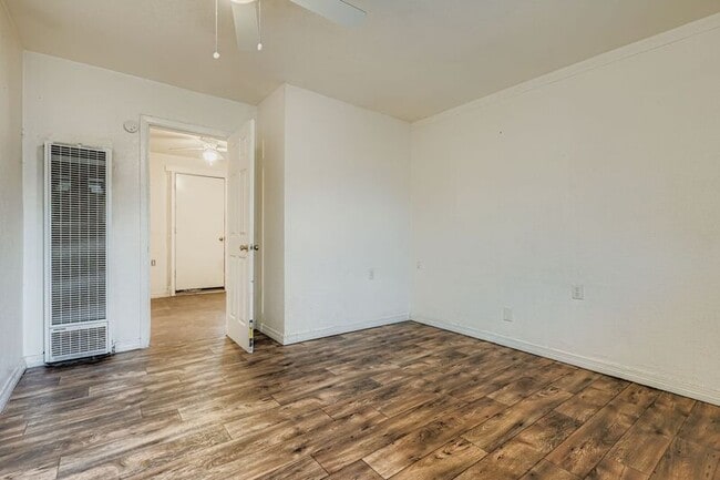 property at 1129 Valley Manor Ct