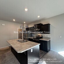 18218 107th Ave E in Puyallup, WA - Building Photo - Building Photo