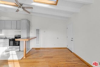 313 Mildred Ave in Los Angeles, CA - Building Photo - Building Photo