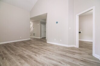 7325 John Hopkins Ct in Raleigh, NC - Building Photo - Building Photo