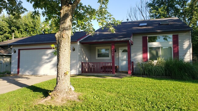 property at 1448 Maria Ave