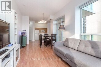 9-809 Michael Power Pl in Toronto, ON - Building Photo - Building Photo