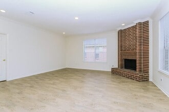 14 E Trillium Cir in Spring, TX - Building Photo - Building Photo