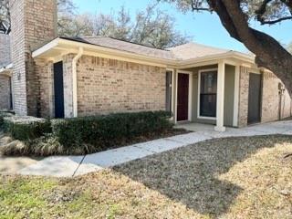 1801 W Spring Creek Pkwy in Plano, TX - Building Photo