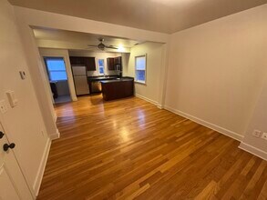 330 Park Ave, Unit #2 in Newport, KY - Building Photo - Building Photo