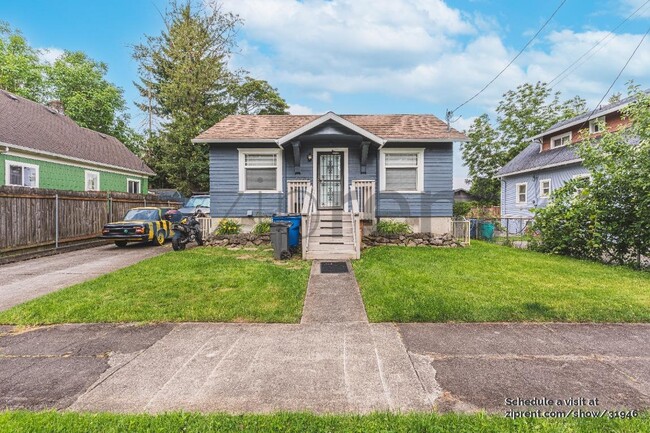 property at 2204 Kauffman Ave