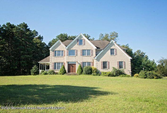 3 Swallow Tail Ct in Jackson Township, NJ - Foto de edificio