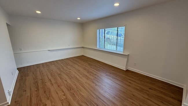 1688 11th Ave in San Francisco, CA - Building Photo - Building Photo
