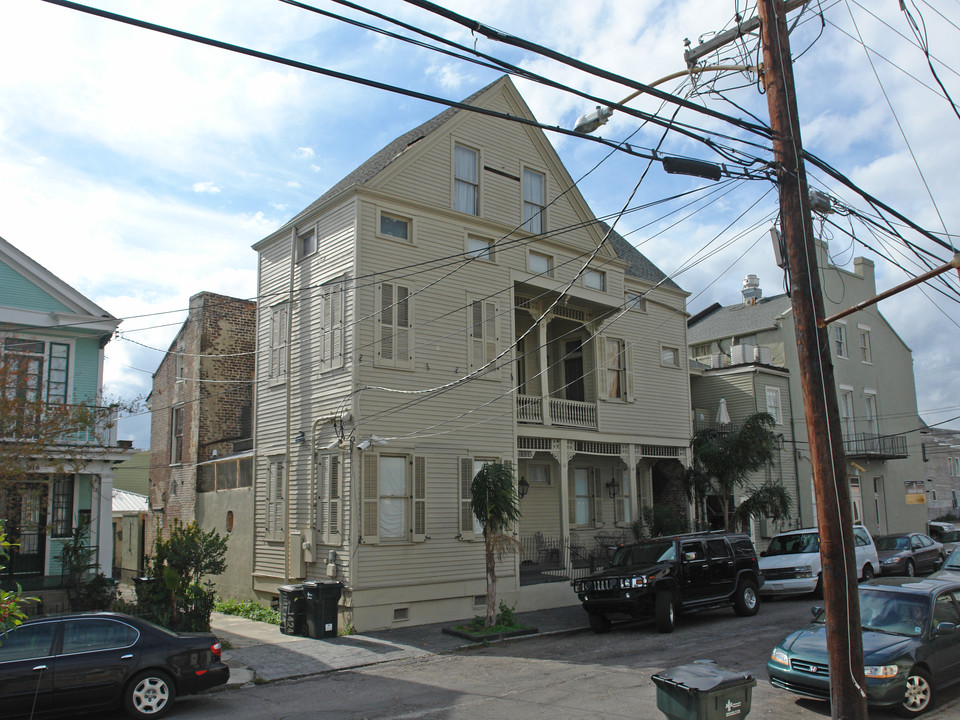 1424 Thalia St in New Orleans, LA - Building Photo