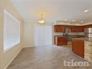 35002 N Bandolier Dr in San Tan Valley, AZ - Foto de edificio - Building Photo