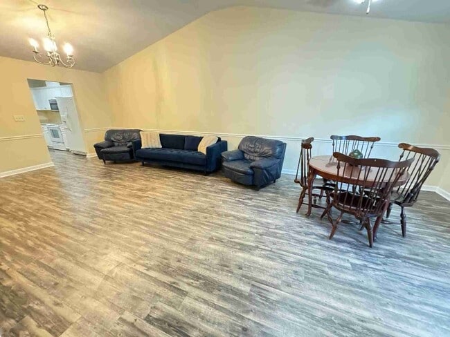 property at 646 Goodale Ln