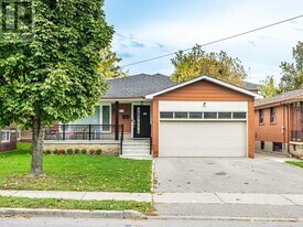 58 Ranee Ave in Toronto, ON - Building Photo