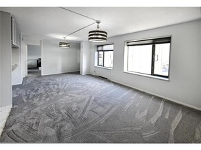 15 S 1st St, Unit A1414 in Minneapolis, MN - Building Photo - Building Photo