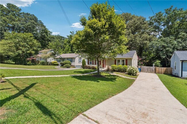1720 Cecile Ave SE in Atlanta, GA - Building Photo - Building Photo