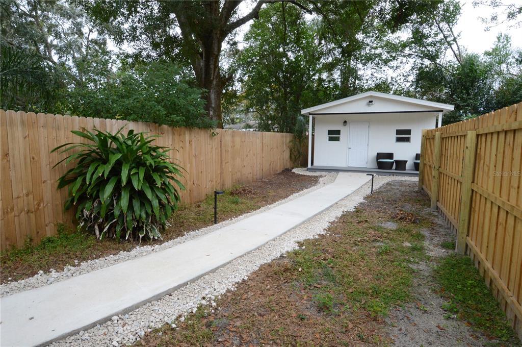 10934 N Blvd in Tampa, FL - Building Photo