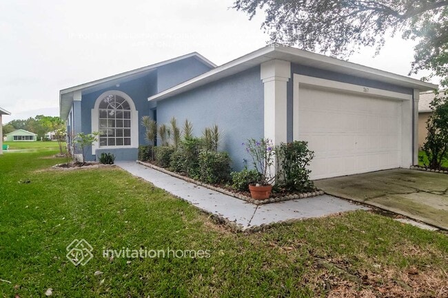 property at 267 Daniels Pointe Dr