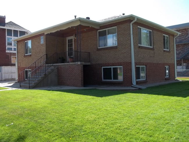410 E Kentucky Ave in Denver, CO - Building Photo - Building Photo
