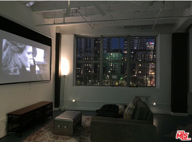 312 W 5th St-Unit -402 in Los Angeles, CA - Building Photo - Building Photo