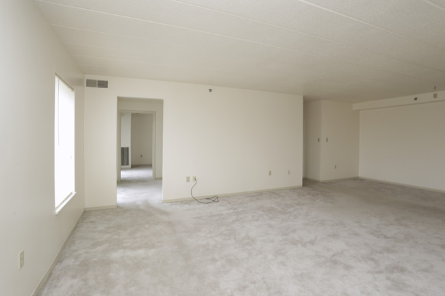 Bower Hill Apartments in Mt. Lebanon, PA - Building Photo - Interior Photo