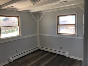 235 Woodlawn Dr, Unit 233 in Tipp City, OH - Building Photo - Building Photo