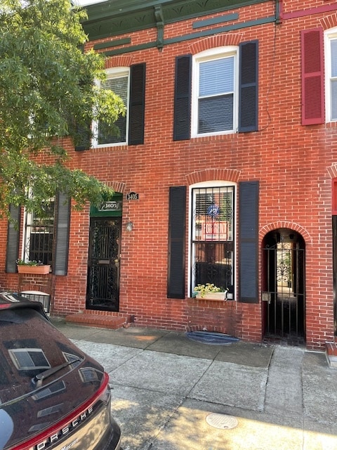 property at 3405 Toone St