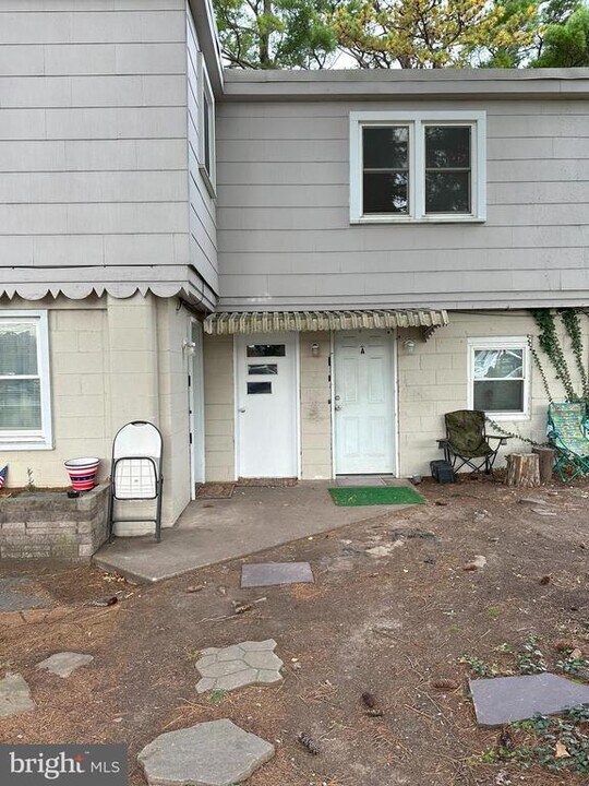 11601 Buchanan Trail E, Unit UNIT A in Waynesboro, PA - Foto de edificio