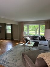4128 Elm St in Downers Grove, IL - Building Photo - Building Photo