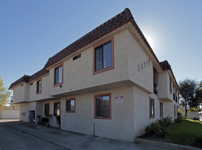 13772 Euclid Ave in Garden Grove, CA - Building Photo - Building Photo