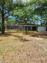 4703 NW 35th St in Gainesville, FL - Building Photo