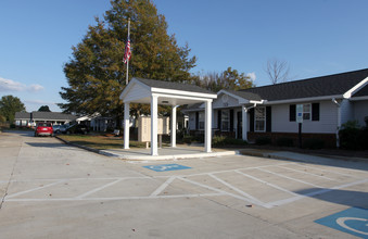 Four Oaks Village Apartments in Four Oaks, NC - Building Photo - Building Photo