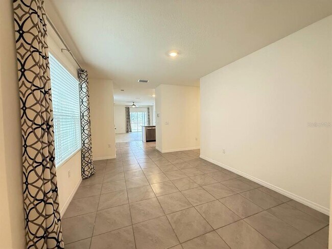 16942 Trite Bend St in Wimauma, FL - Building Photo - Building Photo