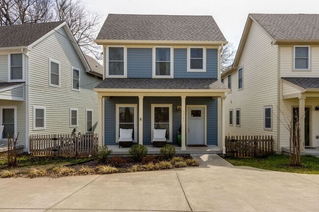 6365 Columbia Ave