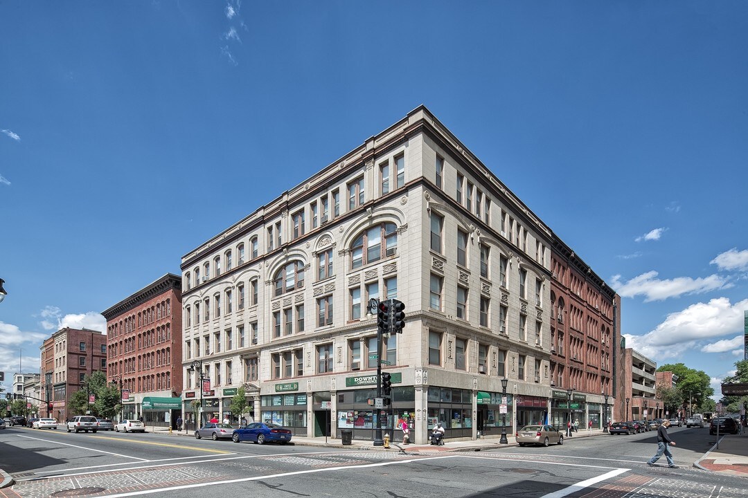 SilverBrick Lofts in Springfield, MA - Building Photo