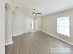 25921 Terrawood Loop in Land O Lakes, FL - Building Photo - Building Photo