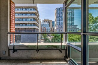 WestQ in Toronto, ON - Building Photo - Interior Photo