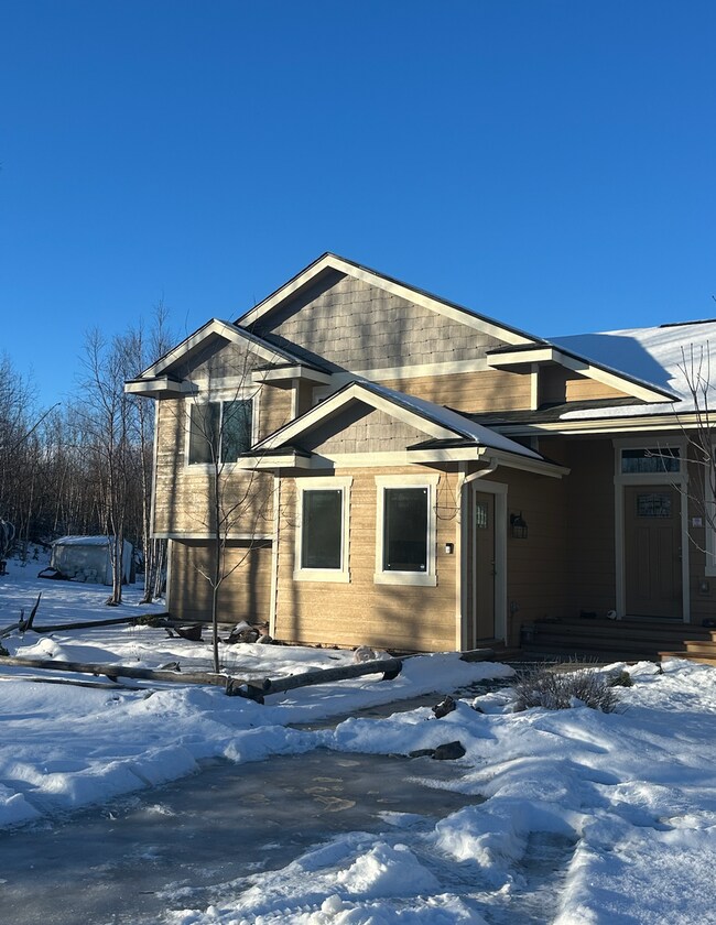14478 W Kiowa St in Big Lake, AK - Building Photo - Building Photo