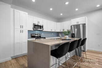 115 Brentwood Dr in Maiden, NC - Building Photo - Building Photo