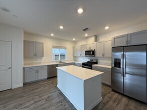 3087 Thyme Pl in Chico, CA - Building Photo - Building Photo