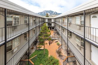 Park Mesa in Boulder, CO - Building Photo - Building Photo