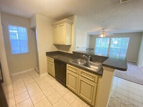 1141 Exceller Ct, Unit 103 in Casselberry, FL - Building Photo - Building Photo