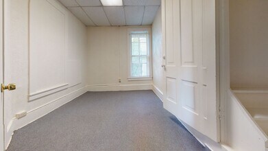 701 6th St SE in Minneapolis, MN - Building Photo - Building Photo